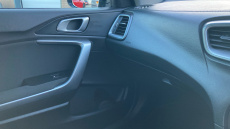 Kia Ceed 1.6 CRDi ISG 2 NAV 5dr Diesel Hatchback